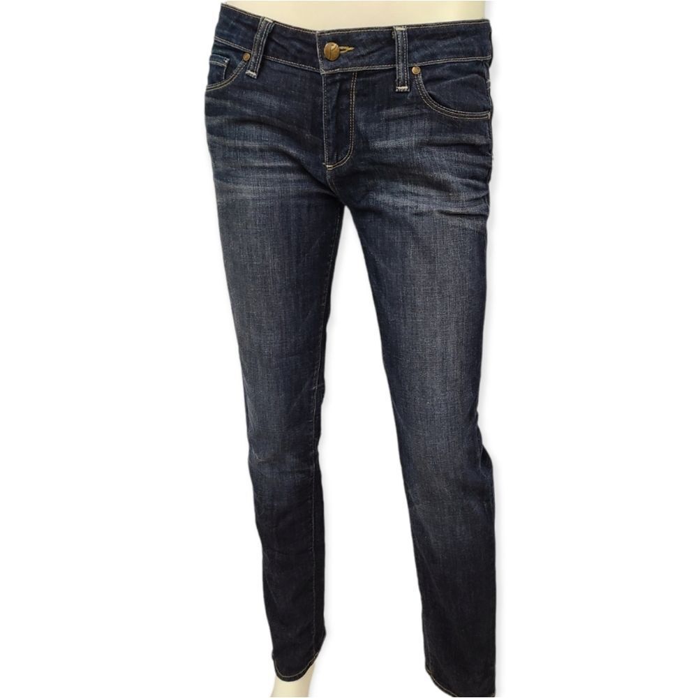Paige Jeans Womens size 28 Dark Wash Staight